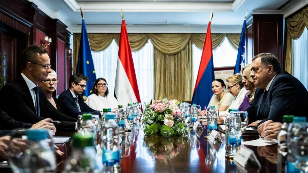 Gyors egyeztetés arról, hogy Magyarország mire ad pénzt a boszniai szerbeknek