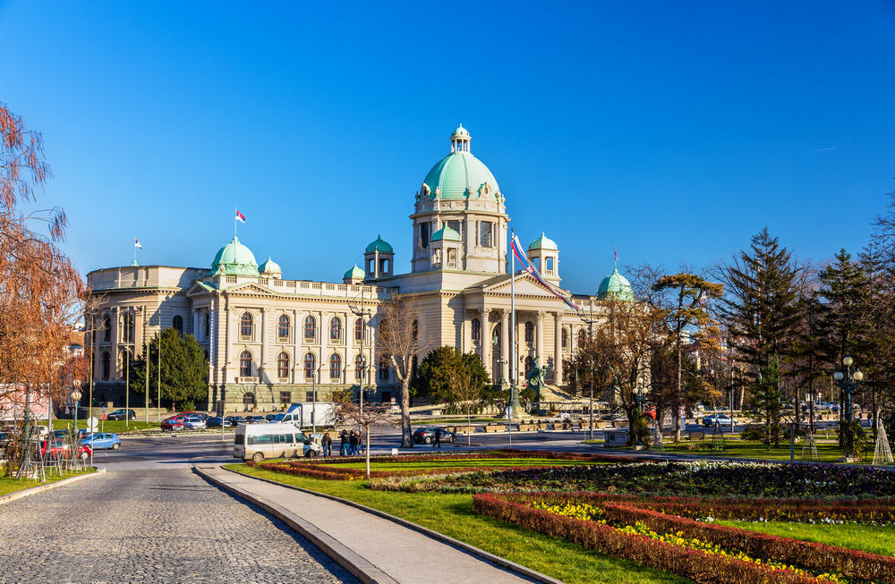 Kampánycsend Szerbiában
