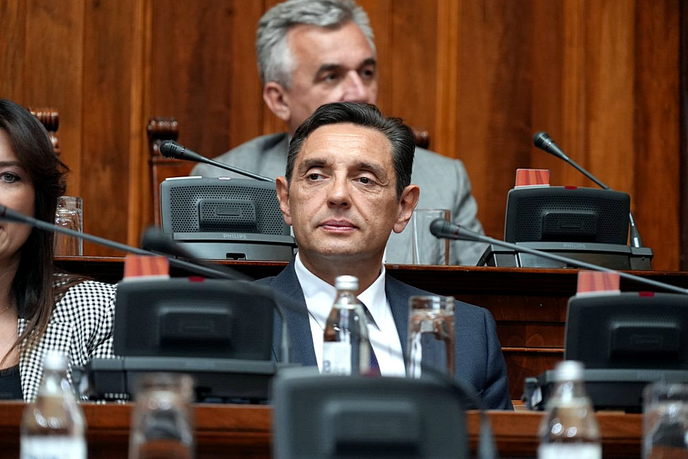Aleksandar Vulin, a Szocialisták Mozgalmának egyik alapítója. A pártot 2008-ban alapult, de csak 2012 óta vesz részt a választásokon a Szerb Haladó Párt ernyője alatt