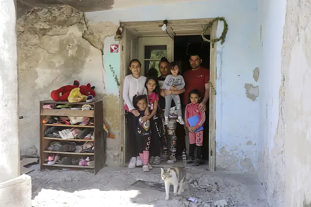 Az UNICEF jelentés becslései szerint a gyermekek abszolút szegénysége 2022-ben 3,2 és 5,9 százalék között mozgott