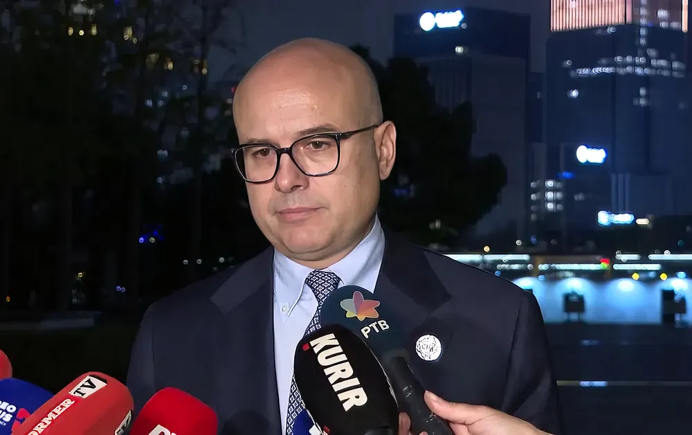 A szerb miniszterelnök nem sokkel a tragédia után Kínába utazott