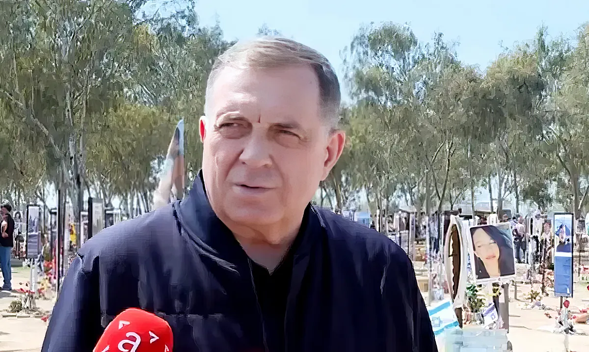 Milorad Dodik a Beri kibucban arról nyilatkozott, hogy ami ott történt, az tanulságul szolgálhat a világnak a "politikai iszlámmal" kapcsolatban
