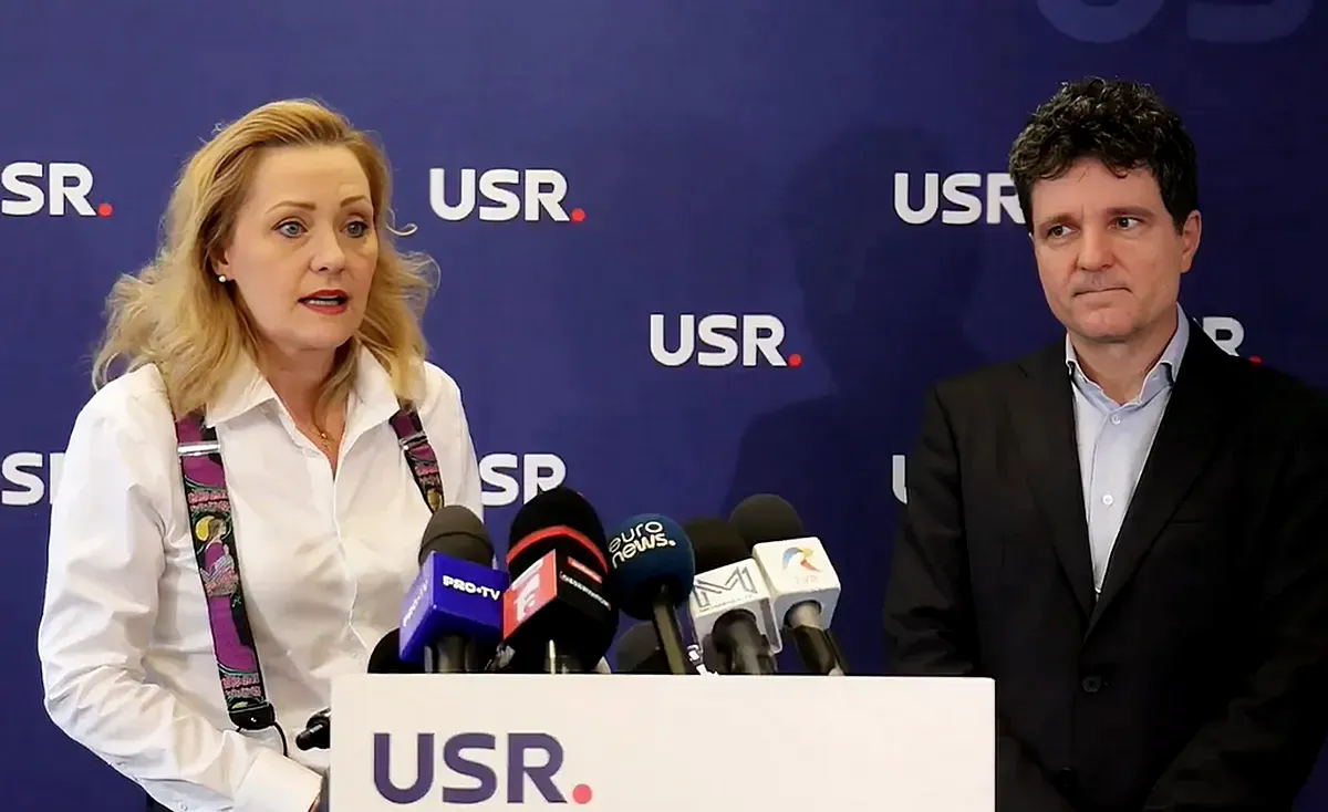 Az USR "nem folytathat semmilyen formában választási kampányt" egy másik elnökjelölt mellett, amíg a pártnak saját jelöltje van
