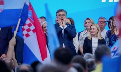 Politikai gyűlés Horvátországban, zászlókkal, politikusokkal és miniszterelnökkel súlyosbítva. Mi lesz itt, te jó ég?