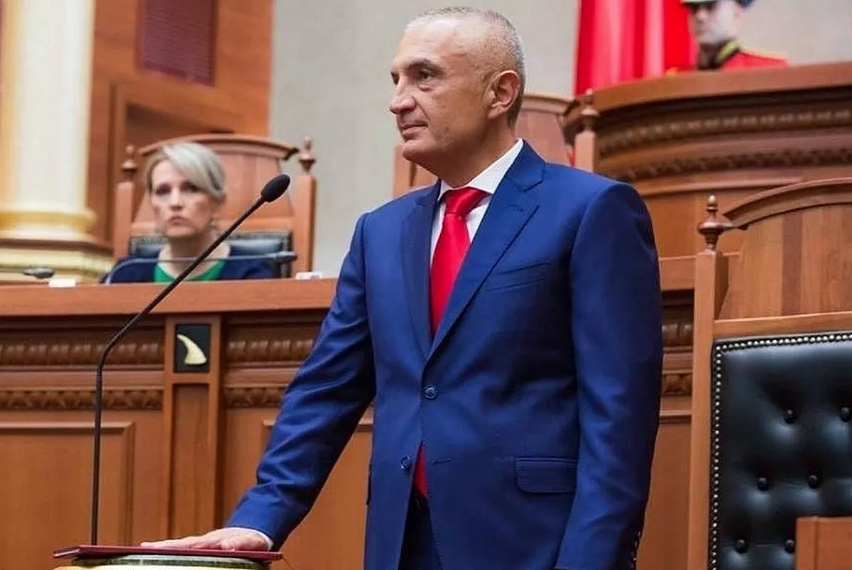 Ilir Meta esküszik