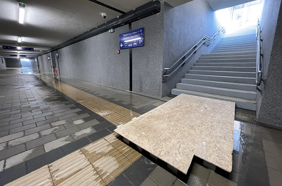 Áthidalták a problémát a szabadkai vasútállomáson