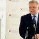 Fico május 20-án azt írta a Facebookon, hogy ő sem hisz az Oroszország elleni szankciókban, de az elv az, hogy csak olyan szankciókat vétóznak meg, amelyek közvetlenül ártanak Szlovákiának