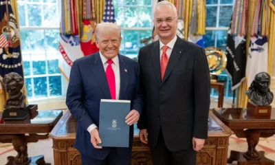 Donald Trump kezébe került Szerbia új nagykövetének megbízólevele: Dragan Šutanovac küldetése nem titkolt — Vučić számára ő az ember, aki „becserkészheti” a volt amerikai elnököt Belgrádba