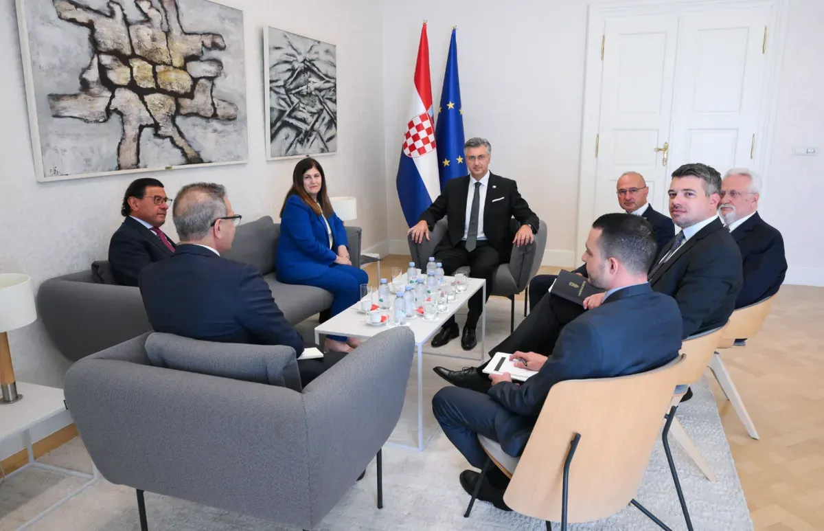 Zágrábban tárgyalt Aghabekian palesztin külügyminiszter 2 A kibővített találkozón már a horvát külügyminiszter is részt vett