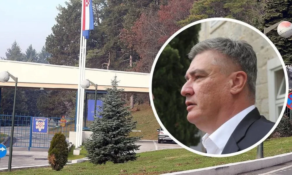 Nagykövet akart lenni, de nem hivatalos úton kérvényezte
