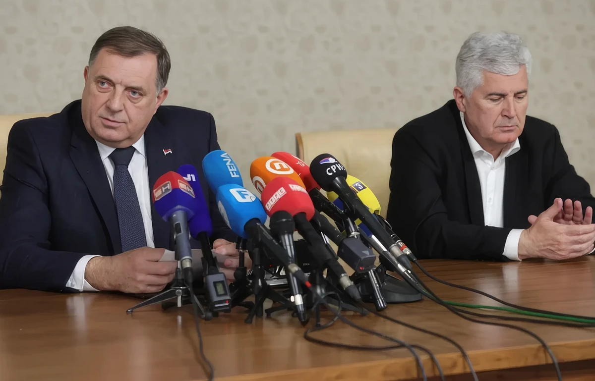 Két körmönfont vezető váratlan találkozót tartott Banja Lukában, a fő téma a "harmadik entitás" volt (Forrás: Klix)