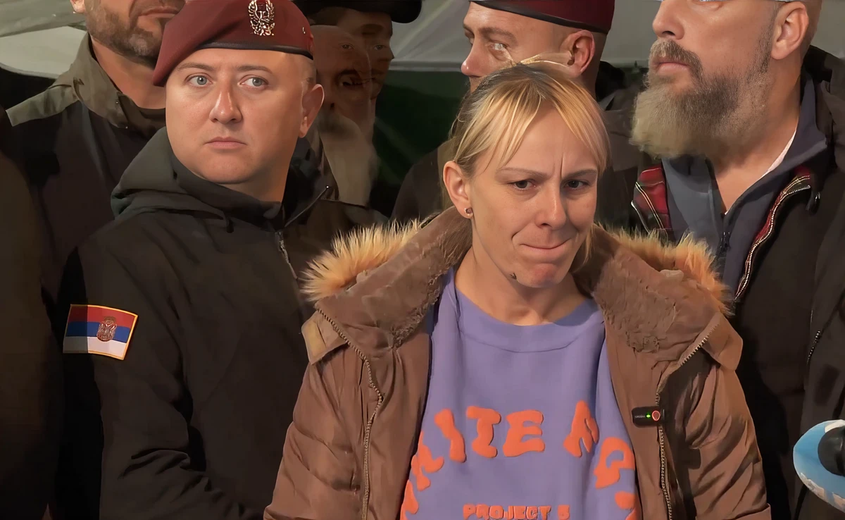 Dijana Hrka elszorult torokkal jelentette be, hogy abbahagyja az éhségsztrájkot