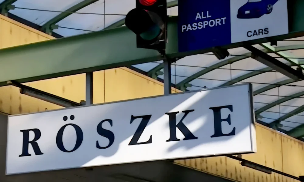 A Horgos-Röszke határátkelő évek óta Isten csapásának számít, és általában nem a szerb határőrök miatt. Annak idején Pásztor István, VMSZ-elnök személyesen interveniált a szerb elnöknél és a magyar miniszterelnöknél, nem ért semmit