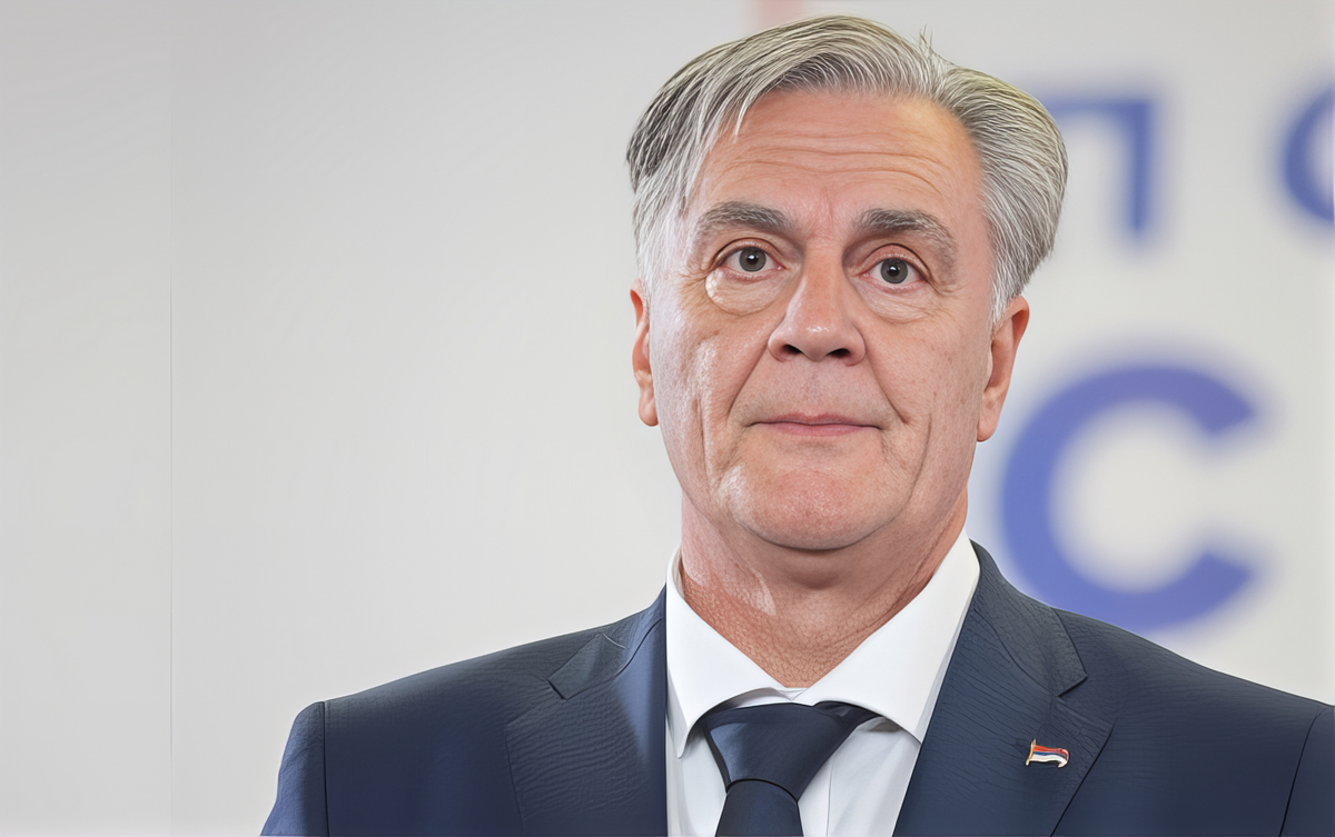 Számos helyen megismétlik a rendkívüli elnökválasztást Dodiklandben 4 Dodik helyette is kampányol ezerrel, ez lehet a veszte
