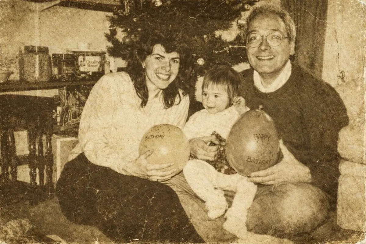 Lejla első születésnapja, 1993. december 25-én, Harmincnégy év telt el azóta, hogy csecsemőként kimenekítették Szarajevóból (Forrás: családi album)