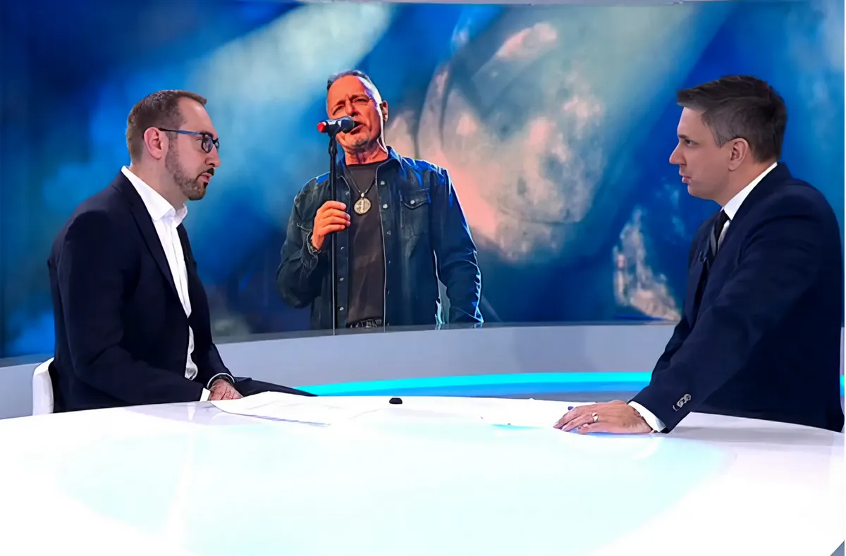 Globalnyikok kontra nemzeti erők, azaz Thompson és Tomašević összecsapása 4 Tomašević emlékeztetett arra, hogy a „Hazáért, készen” köszöntés tavaly januárban nem hangzott el, amikor Thompson a Jelačić bán téren énekelt