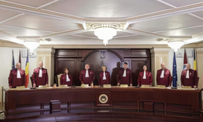 Az átlagos román bírói nyugdíj meghaladja az ötezer eurót, a képen az alkotmánybíróság kilenc tagja