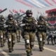 Jellemző a "békeszerető" szerb elnökre, hogy rögtön a robotok hadrendbe állításában gondolkodik