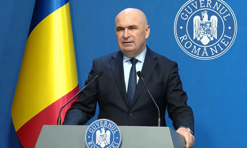 Ilie Bolojan miniszterelnök csütörtökön bejelentette, hogy a bukaresti kormány jóváhagyta a 2026-os román költségvetési tervezetet, amelyet még meg kell vitatnia a parlamentnek