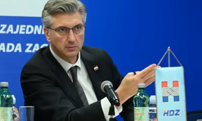 A horvát miniszterelnök a kormányzó HDZ vezetőségi ülésén közölte: megbízták a külügyminisztériumot, hogy gondoskodjon a Perzsa-öböl menti országokban tartózkodó horvát állampolgárok hazatéréséről. Plenkovic arról is beszélt, hogy az energiaárak alakulása az új körülmények között fontos szerepet játszik a gazdaságok működésében. Aztán meg józanságra is intett, jelentsen ez bármit is