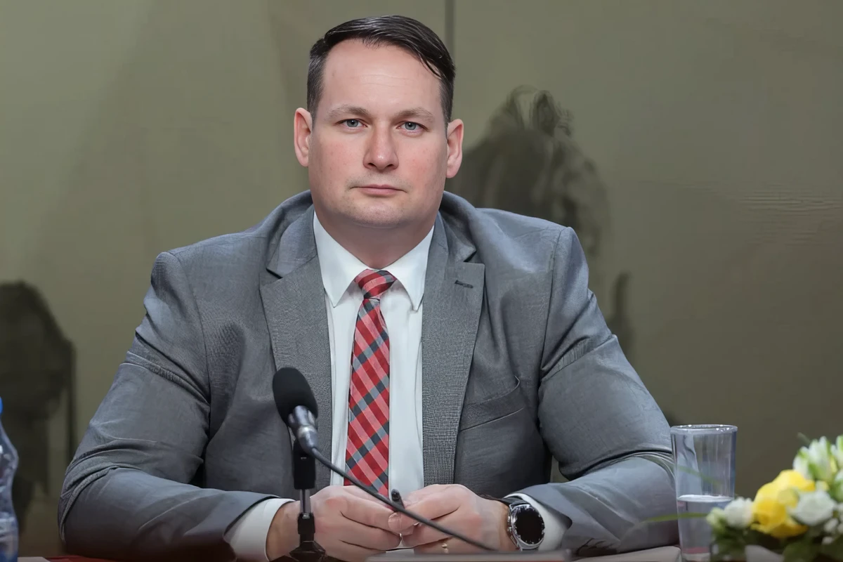 Fremond Ártpád szerint az MNT nem avatkozik bele a szerkesztőségek munkájába. De akkor minek szólt neki Pásztor? (Forrás: Déli Szemle)
