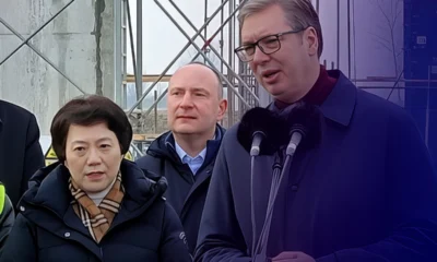 Csen Po kínai nagykövet a szerb elnök társaságában. Annak idején gyakran mutatkoztak együtt a nyilvánosság előtt