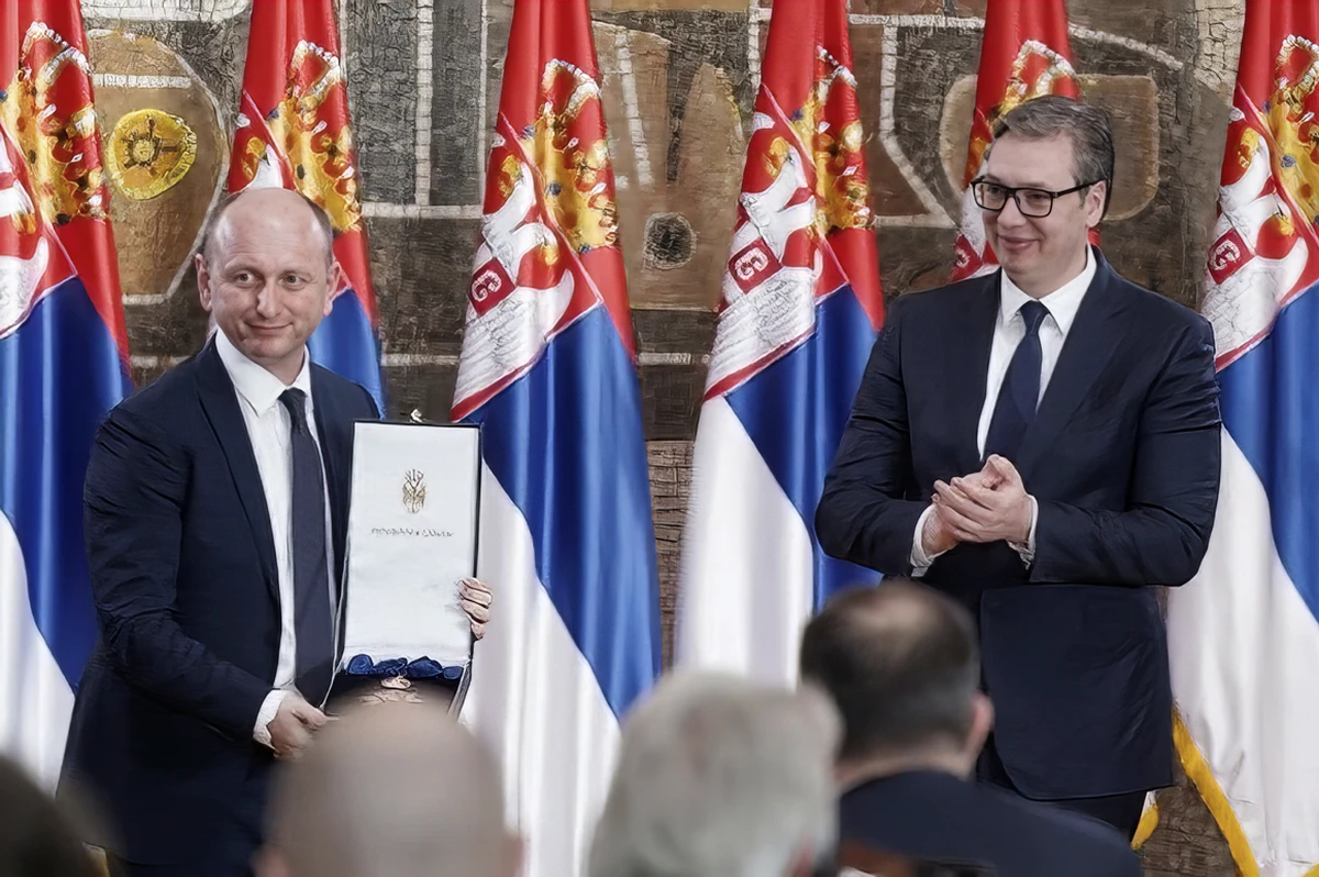 Milan Knežević és Aleksandar Vucic