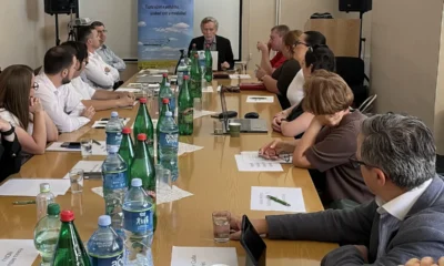 Megnőtt a "tiszta víz" iránti igény, egy asztalnál a vajdasági magyar sajtó képviselői (Fotó: Tómó Margaréta)