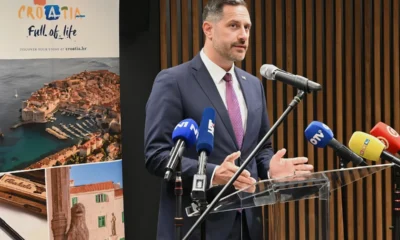 IDEGENFORGALOM: Tonči Glavina vasárnap azt is közölte, hogy továbbra is támogatják a regionális és helyi turisztikai közösségeket, amelyeknek 8,6 millió eurót ítéltek oda