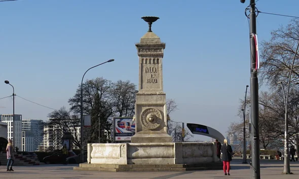 A kút, megfigyelő kamerával súlyosbítva