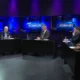 Közbeszédben vannak, a szabadkai Pannon TV is elkezdte gyakorolni a pluralizmust, de még nem nagyon megy neki, ez még nem az újságírás csúcsa