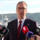 A szerbek most azt játszák el, hogy Vučić munkatársai közül valaki túllőtt a célon, amikor kedveskedni akart a főparancsnoknak, és kellemes környezetet akart neki varázsolni