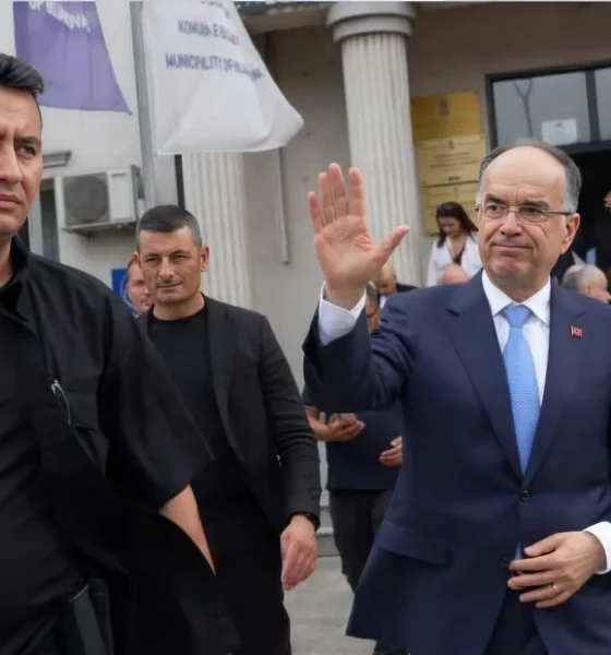 Bajram Begaj albán elnök dél-szerbiai látogatása során Bujanovacba is ellátogatott. Az albán politikai vezetők történelmi jelentőségűnek nevezték a vizitet, amely ismét ráirányította a figyelmet a presevói-völgy helyzetére. (Fotó: Facebook / Arbër Pajaziti)