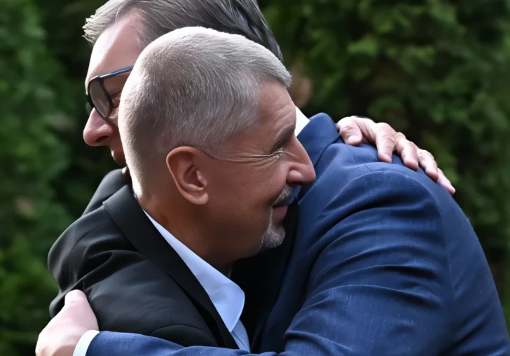 A cseh repülőgépipar komoly üzletet remél Szerbiában 8 A csók elmaradt, de az ilyen "testvéri ölelés" nem mindenkinek jár, Orbán után Babis is kiérdemelte, a repülőgépekről azonban tárgyaltak