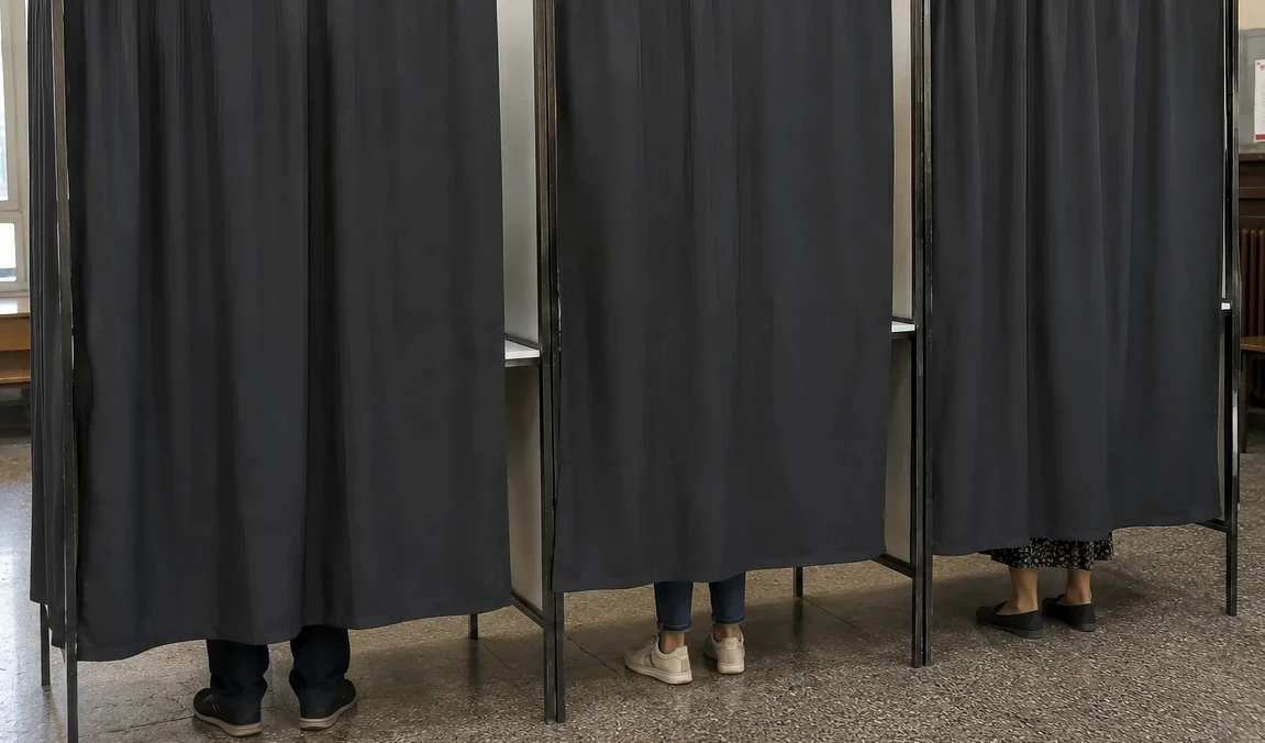 Szerbiai választások: csalástól tartanak az új fülkék miatt 3 Mások is az AI-t hívták segítségül a "látványterv" elkészítéséhez