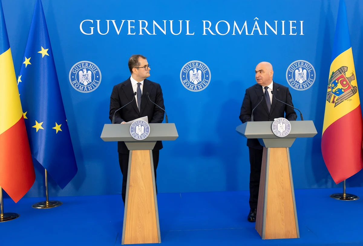Minisztert exportál Moldovába a kormány nélküli Románia 3 A kisebbik és nagyobbik Románia miniszterelnökének találkozója: Vasile Tofan július 30-án járt Bukarestben, ahol Ilie Bolojan vendége volt