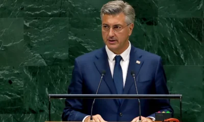 Szeptember végén a világ vezetői New Yorkba költöznek, hogy legalább egy rövid ideig egy levegőt szívjanak, más körülmények között ezt úgysem tennék meg. Andrej Plenković horvát miniszterelnök az önmagasztalás mellett szinte minden alkalommal a szomszéd országokról is szokott beszélni, és ezúttal sem mondott le erről a szokásáról