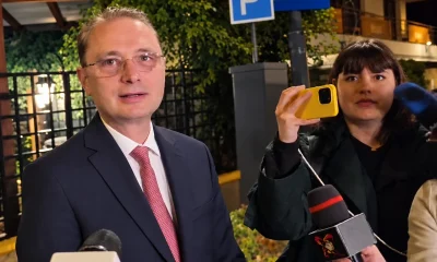 Luca Niculescu – Nicusor Dan államfő miniszterelnök-jelöltje – egy étteremben csülköt rendelt Sorin Costreie oktatási miniszterjelölt társaságában. „Hogy megismerje a ízét”. A kormányzás ízével is elkezdett ismerkedni, miután a román parlament bizalmat szavazott neki, de csak hat hónapig maradhat a román kormány élén